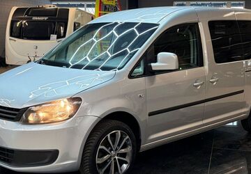 VW Caddy Maxi 295.495 km 8.395 &euro; Husum 25813