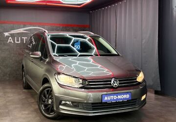 VW Touran 149.904 km 16.990 &euro; Husum 25813
