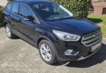 Ford Kuga 110.938 km 17.900 &euro; Luerschau 24850