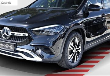 Mercedes-Benz GLA 200 12.307 km 37.990 &euro; Husum 25813