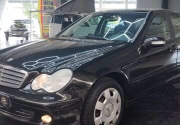 Mercedes-Benz C 200 279.910 km 1.995 &euro; Husum 25813