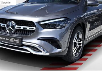 Mercedes-Benz GLA 200 6.220 km 37.890 &euro; Husum 25813