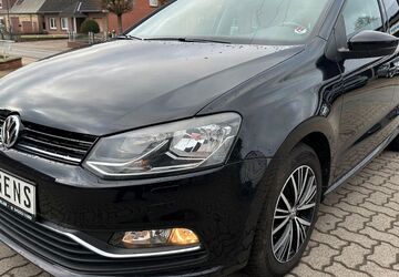 VW Polo 158.213 km 7.999 &euro; Tielen 24803
