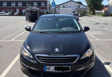 Peugeot 308 159.000 km 6.999 &euro; Struckum 25821
