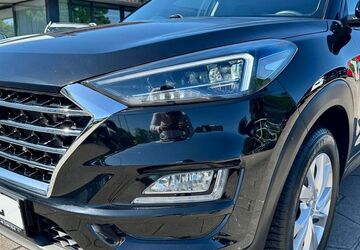 Hyundai TUCSON 85.000 km 16.990 &euro; Schuby 24850