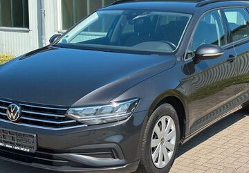 VW Passat Variant 242.000 km 12.900 &euro; Husum 25813