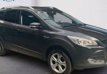 Ford Kuga 133.106 km 9.900 &euro; Husum 25813