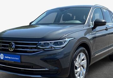 VW Tiguan 51.000 km 26.980 &euro; Breklum 25821